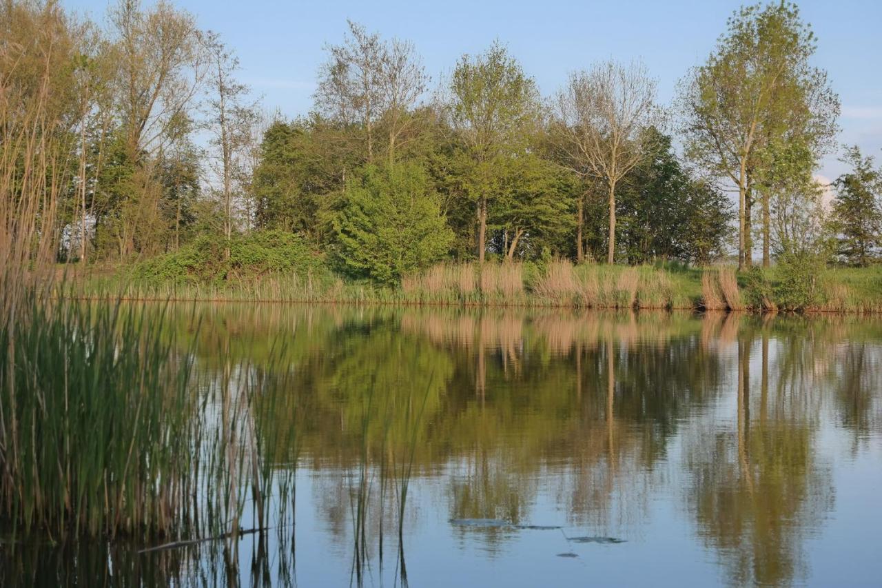 Slaap Lekker Apartment Dokkum Bagian luar foto